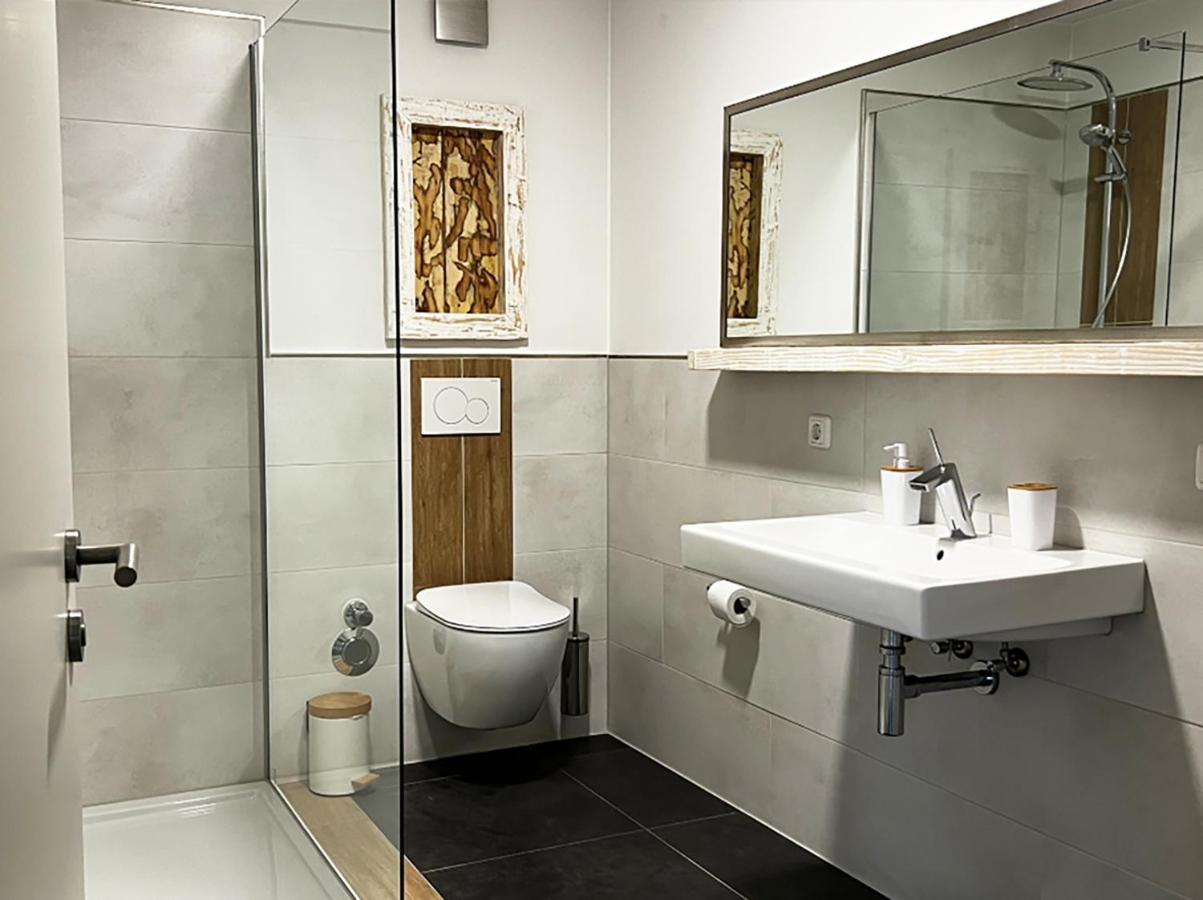 Mg-Quartier Hostel Mönchengladbach Extérieur photo