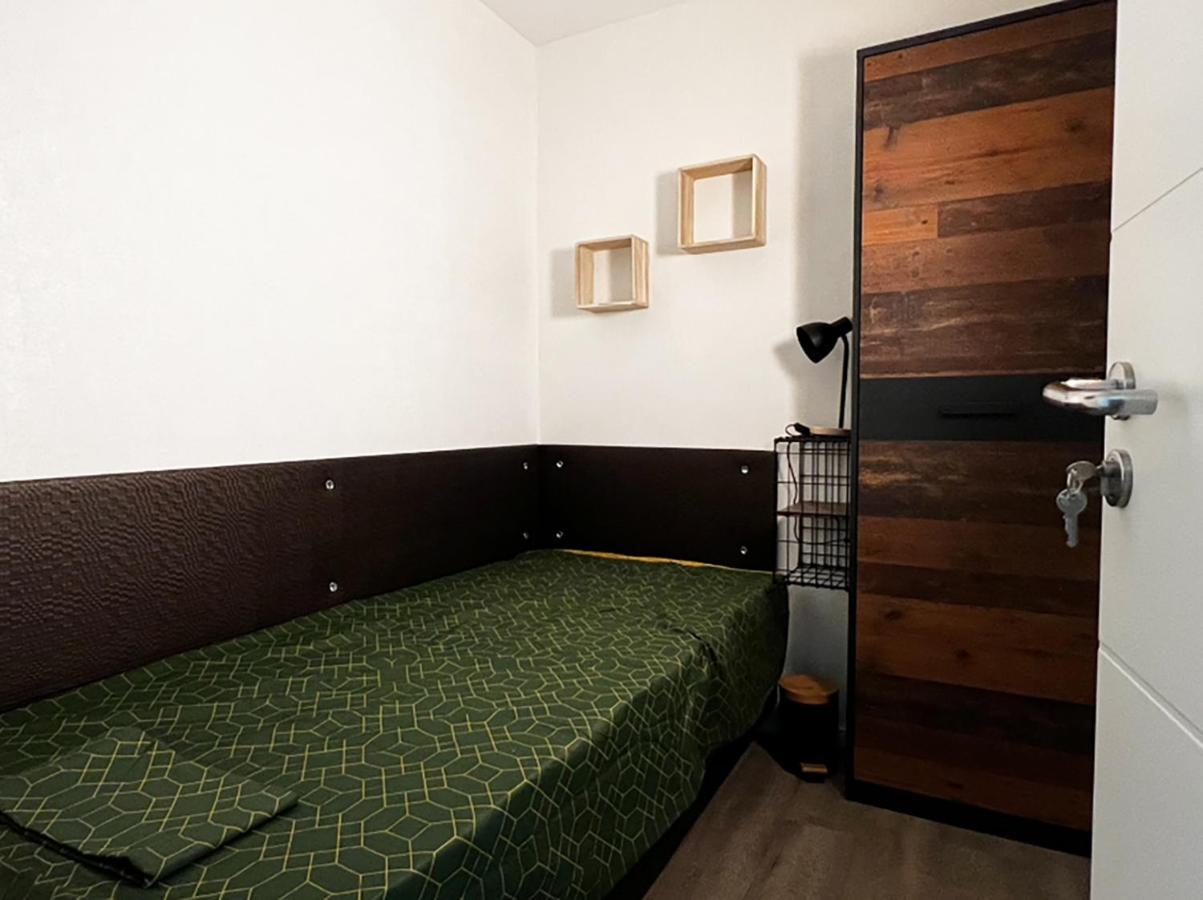 Mg-Quartier Hostel Mönchengladbach Extérieur photo
