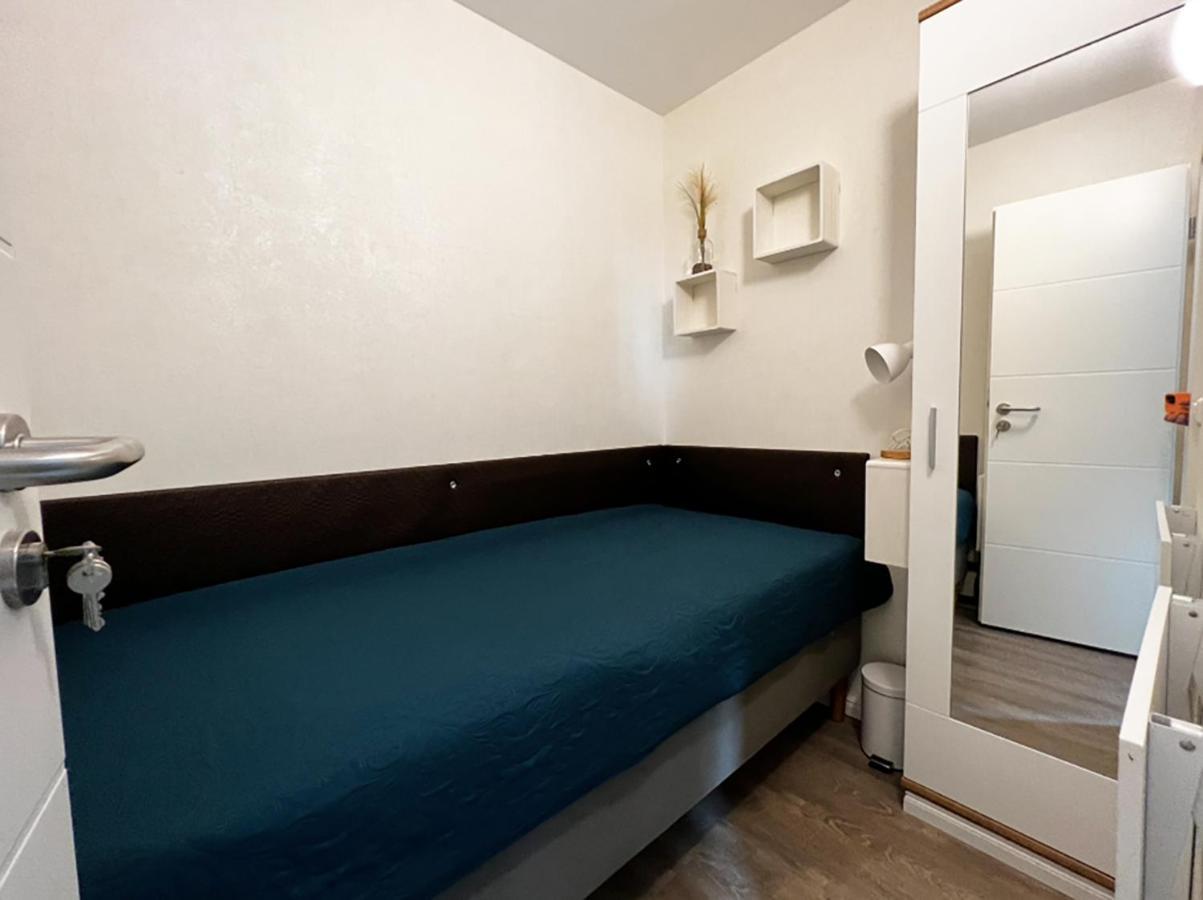 Mg-Quartier Hostel Mönchengladbach Extérieur photo