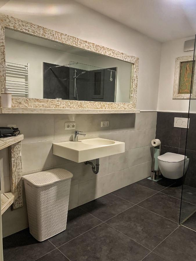Mg-Quartier Hostel Mönchengladbach Extérieur photo