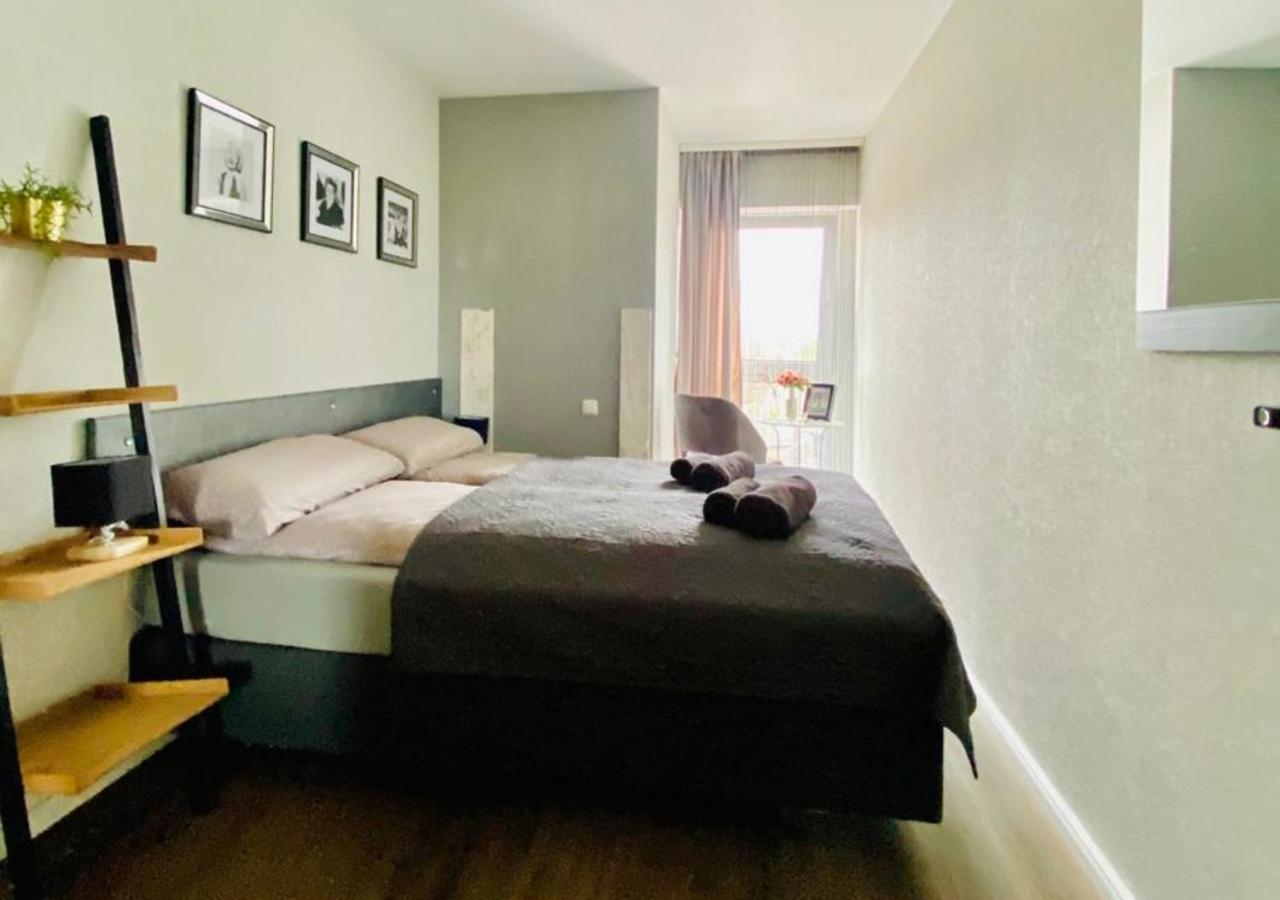 Mg-Quartier Hostel Mönchengladbach Extérieur photo